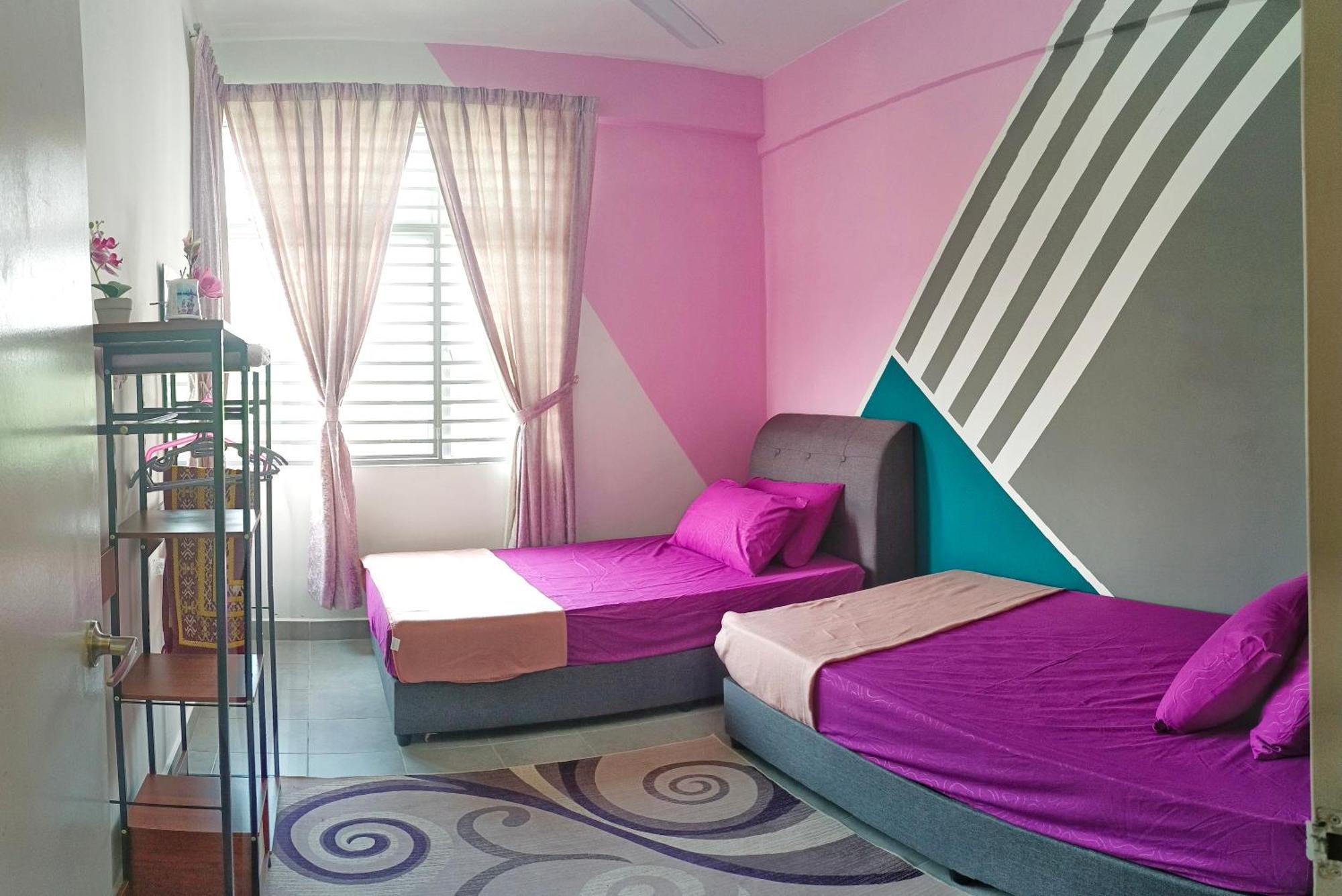 Dg Homestaymuslim - Near Alamanda Putrajaya